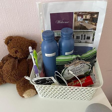 Country Home Near The Airport エディンバラ エクステリア 写真
